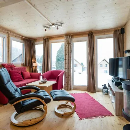 Adlerhorst Dağ evi Hohentauern